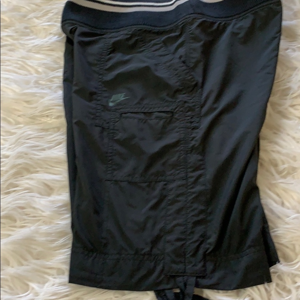 Nike Cargo Athletic Shorts - S - Picture 9 of 10